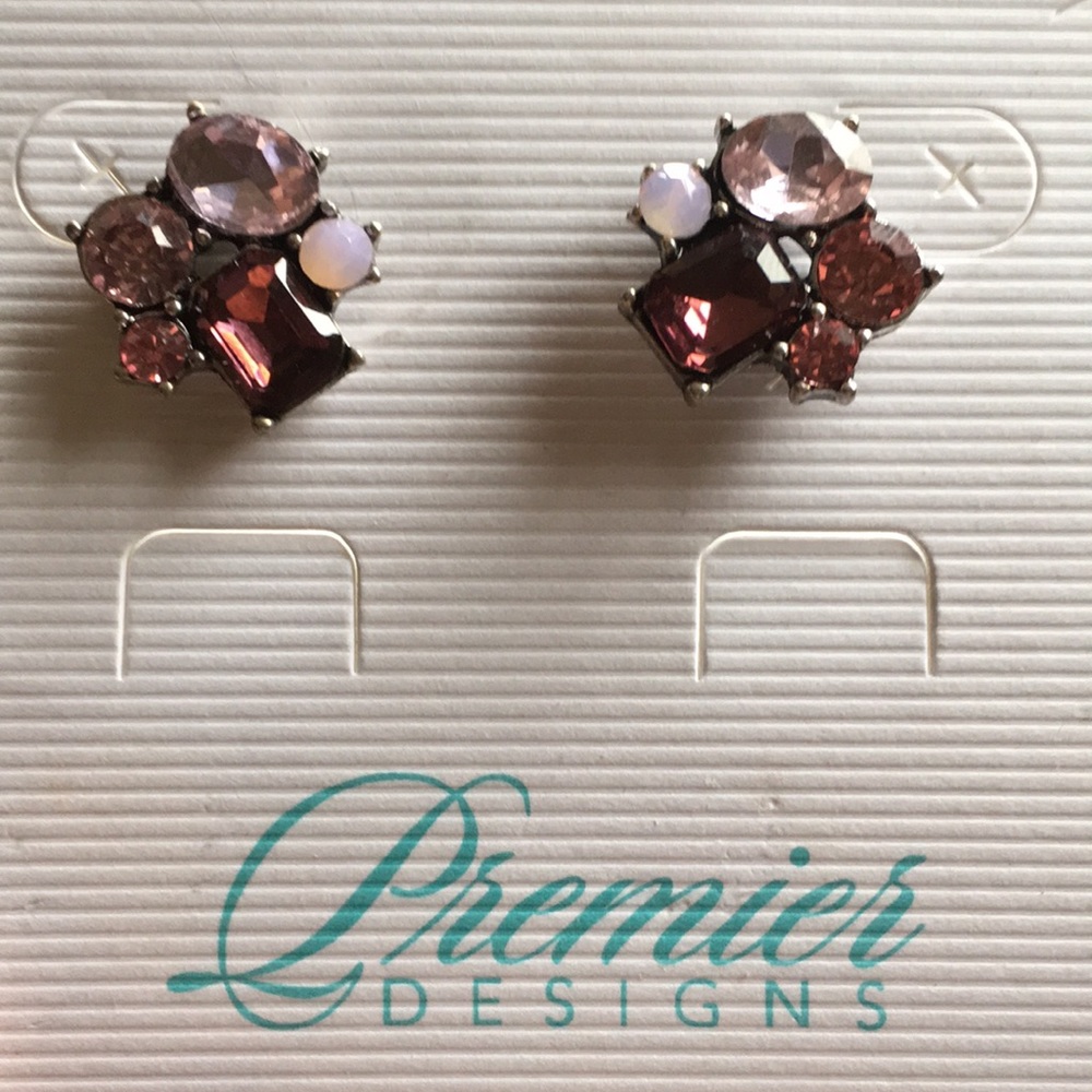 Earings